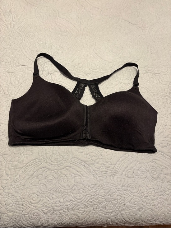 Cacique Other - Cacique Black Front-Closure Racerback Bra with Lace Detail